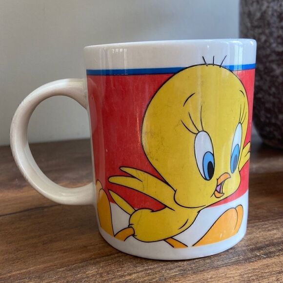 Set of 2 Vintage 1999 Tweety Bird Mugs - Picture 3 of 12